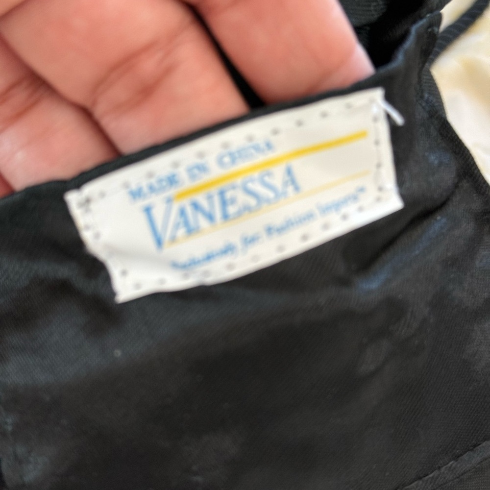 Urban Outfitters Women's Carrie Sequin Drawstring Small Bag Green/Blue/Brown/Blk - Picture 4 of 4